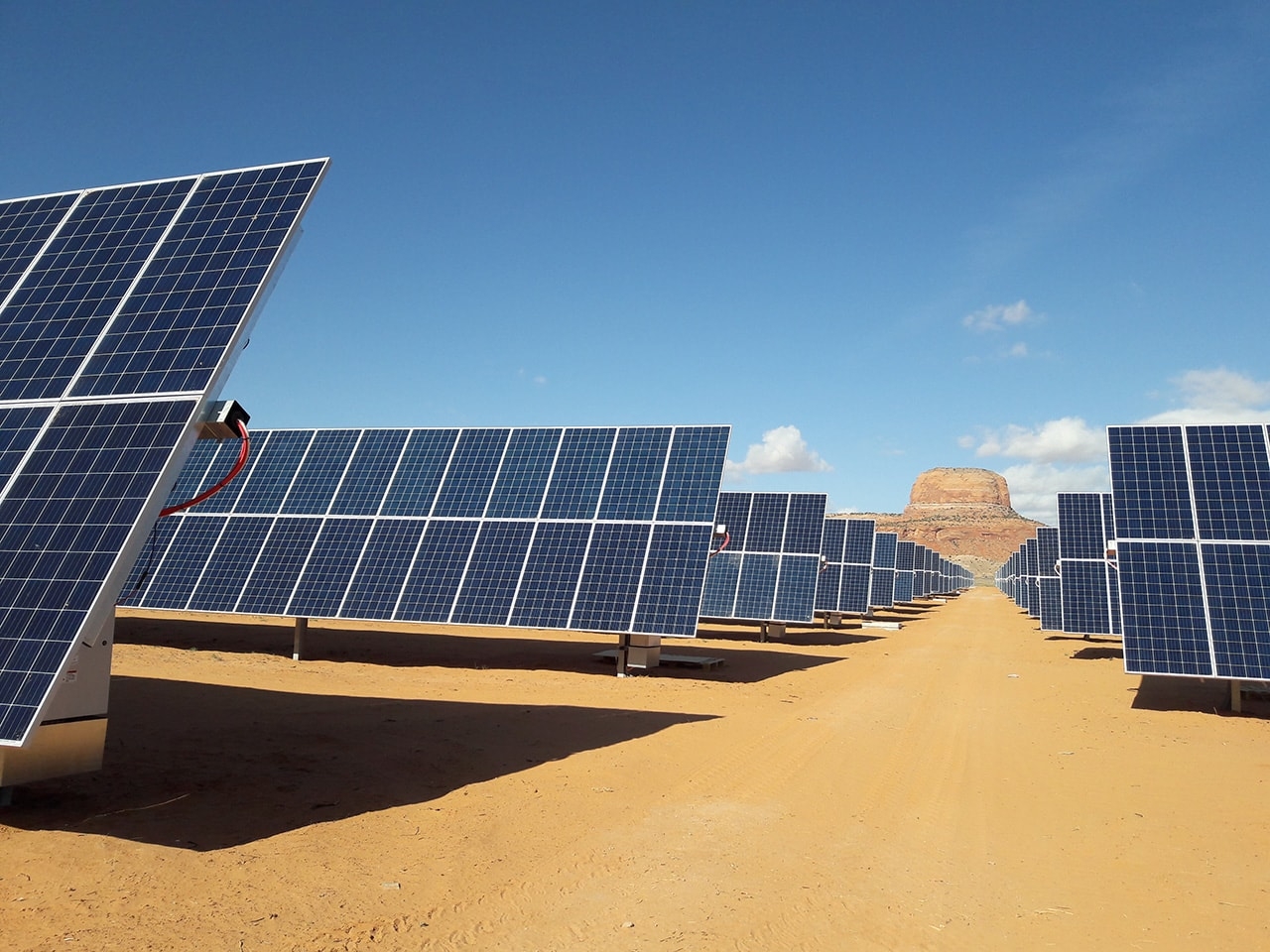 PARQUE SOLAR EN KAYENTA, ARIZONA (KAYENTA)