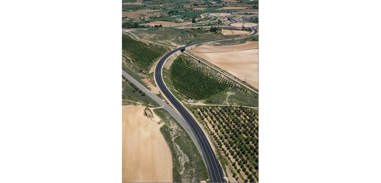 Eurofinsa construyendo futuro.Carretera variante de Alcañiz,Badajoz.España