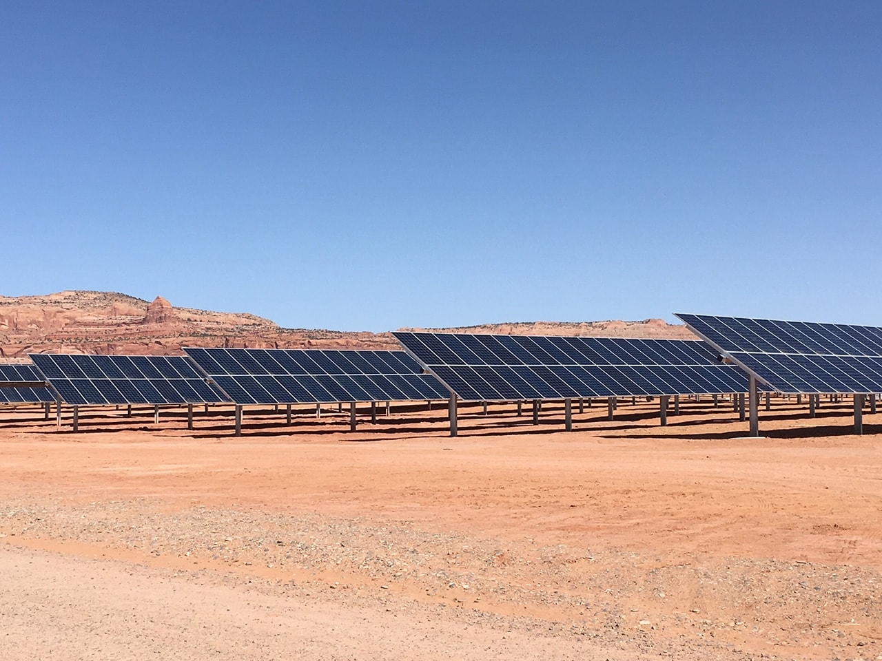 PARQUE SOLAR EN KAYENTA, ARIZONA (KAYENTA)